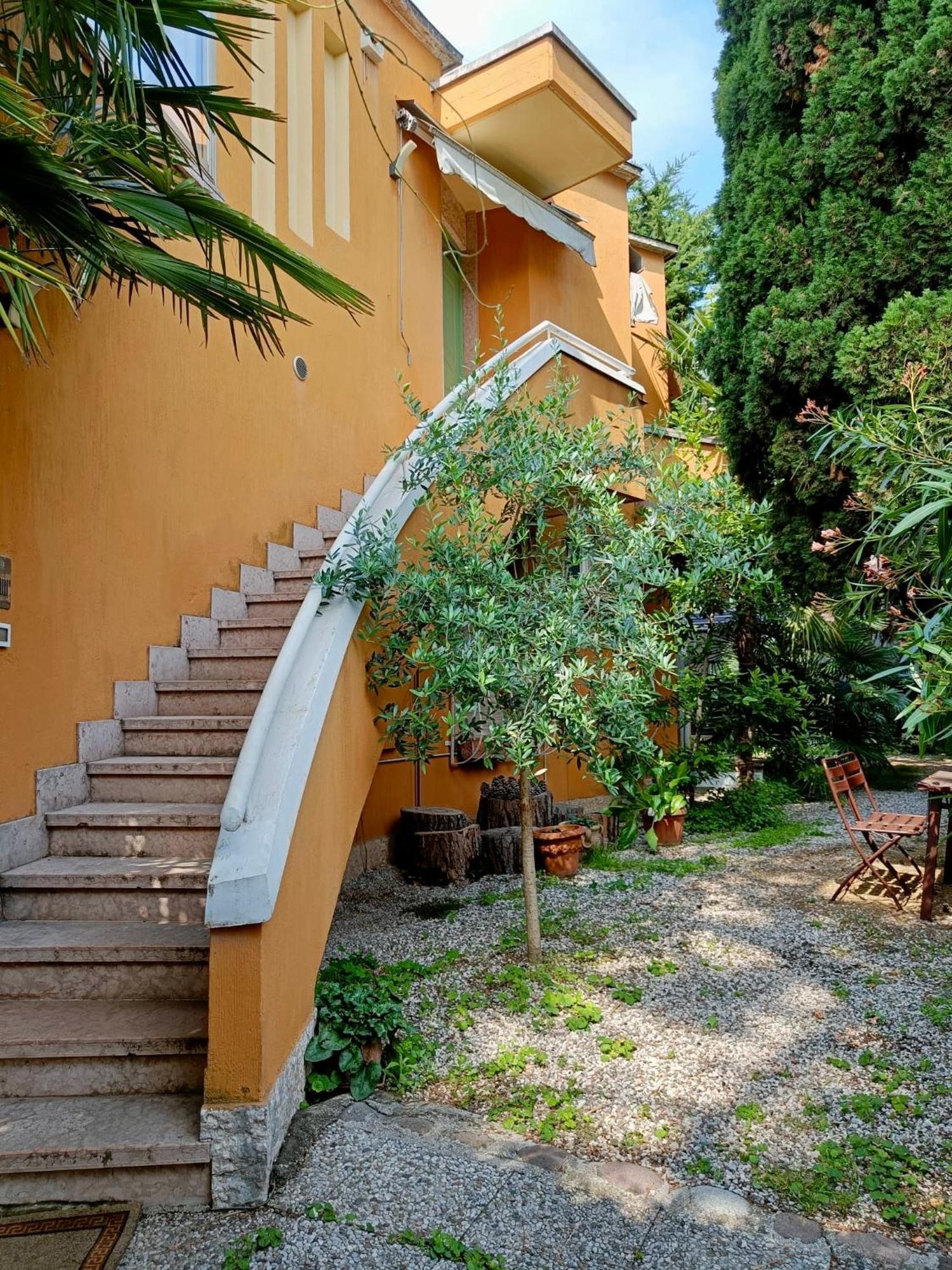 Casa Lucy Villa Bardolino Exterior photo