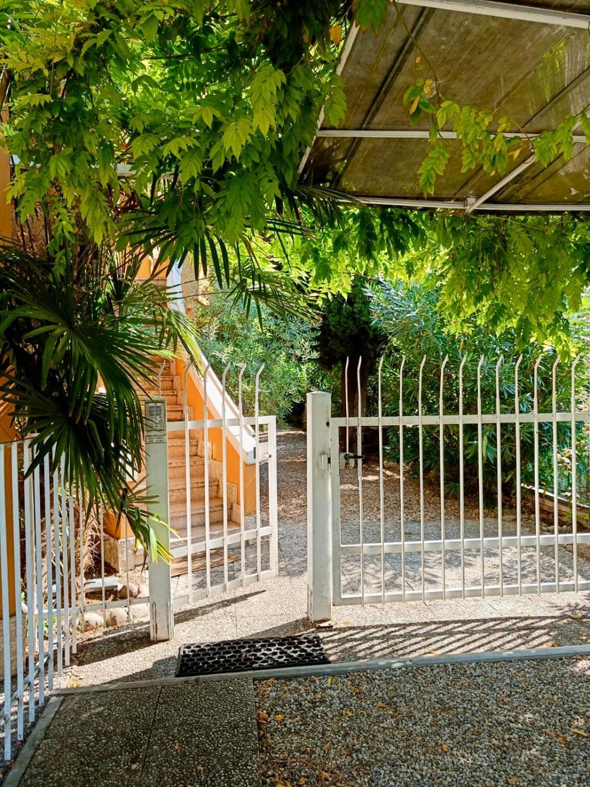 Casa Lucy Villa Bardolino Exterior photo
